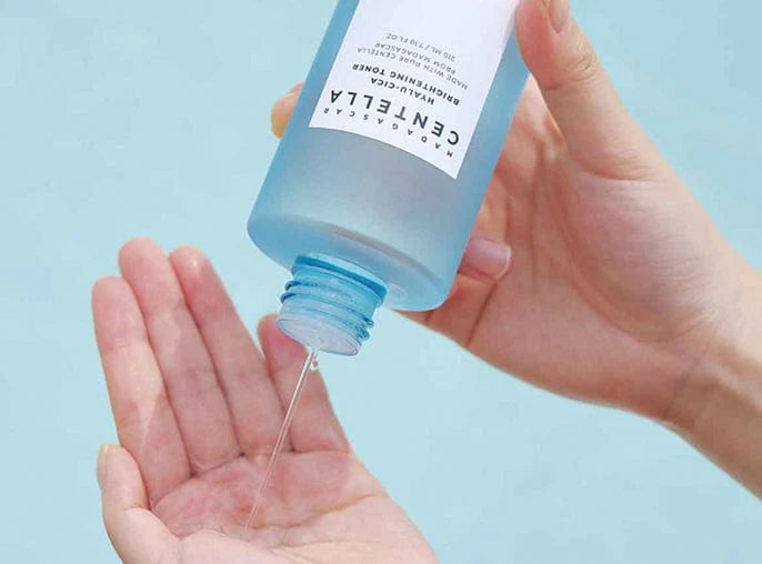 Skin1004 - Tonique Éclaircissant Hyalu-Cica à la Centella de Madagascar - 210ml